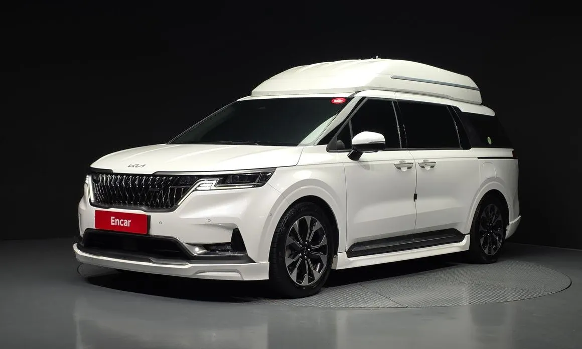 Kia Carnival — фото 1