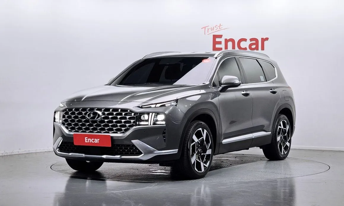 Hyundai Santafe — фото 1