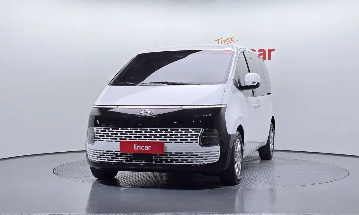 Hyundai Staria — фото 3