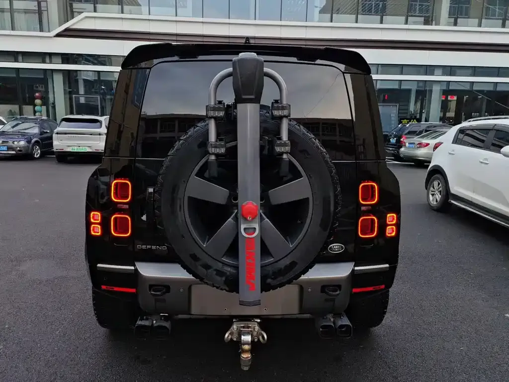Land Rover Defender — фото 5
