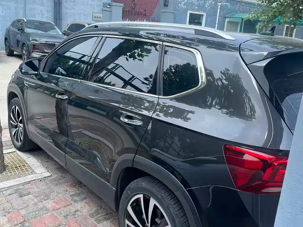 Volkswagen Tharu — фото 4