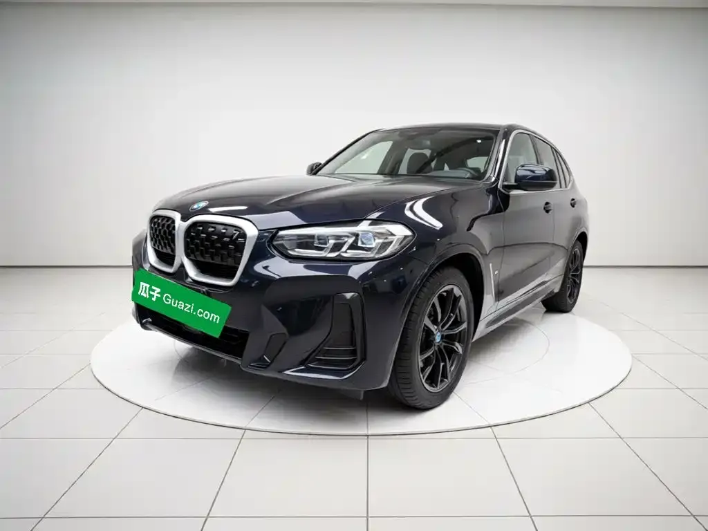 BMW iX3 — фото 1