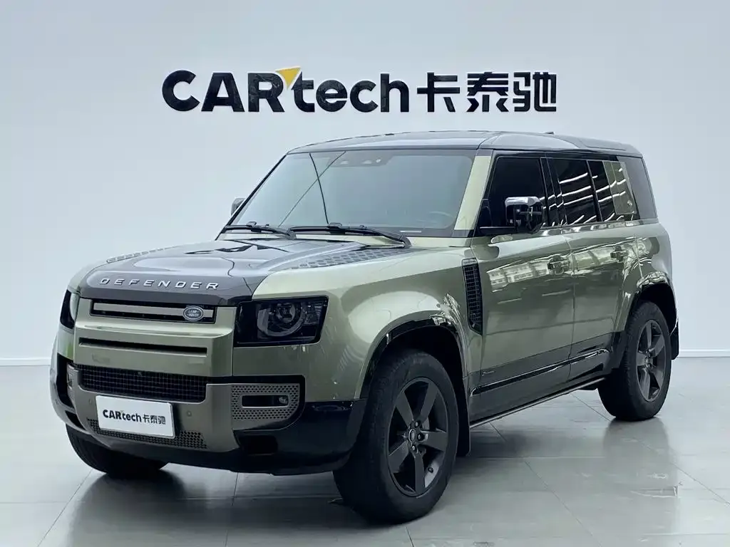 Land Rover Defender — фото 1