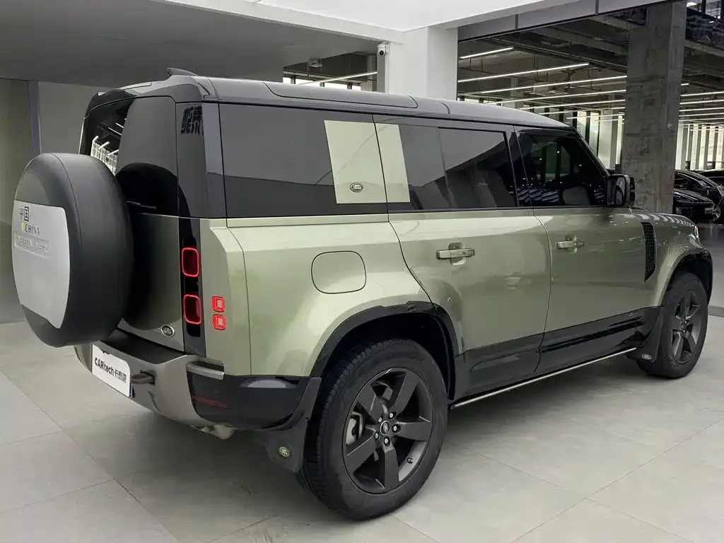 Land Rover Defender — фото 5