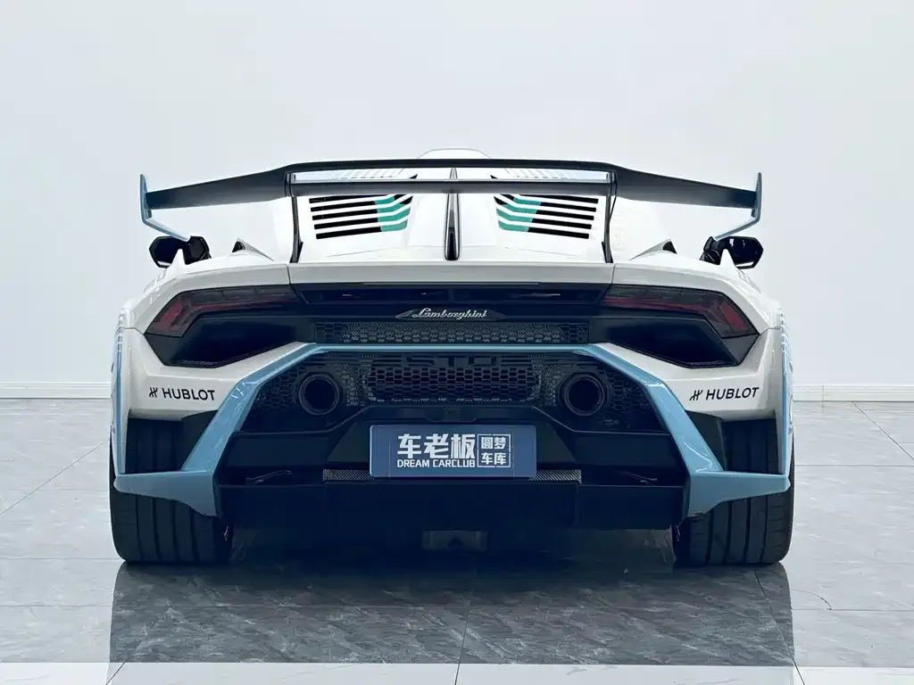 Lamborghini Huracan — фото 9