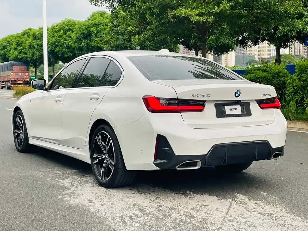 BMW 3 Series — фото 10