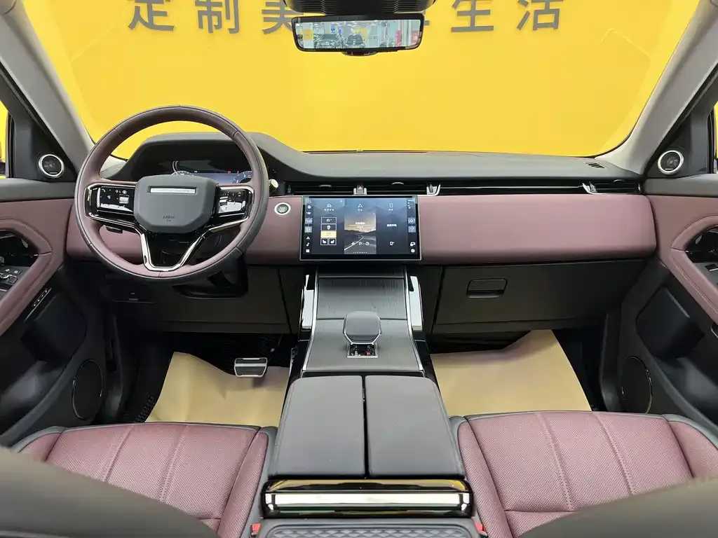 Land Rover Evoque — фото 7