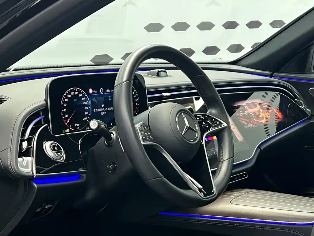 Mercedes-Benz E-Class New Energy — фото 4