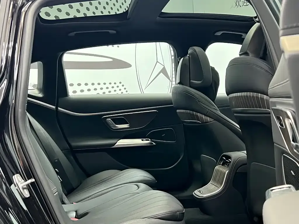 Mercedes-Benz E-Class New Energy — фото 6