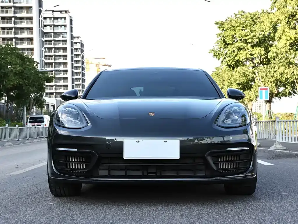 Porsche Panamera — фото 10