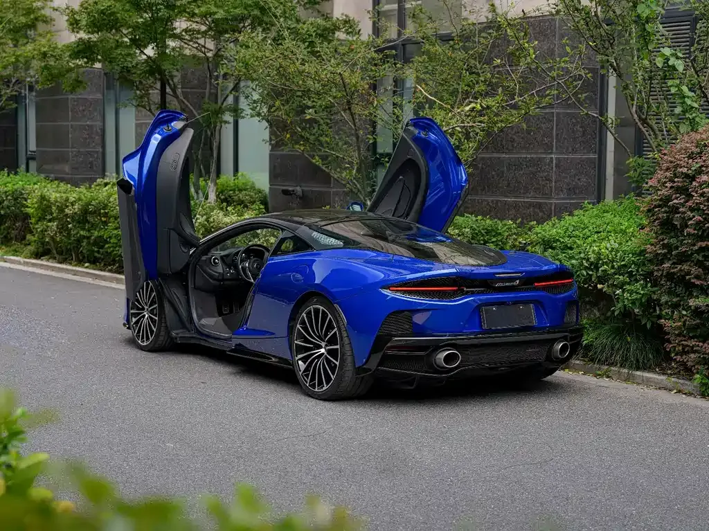 McLaren GT — фото 4