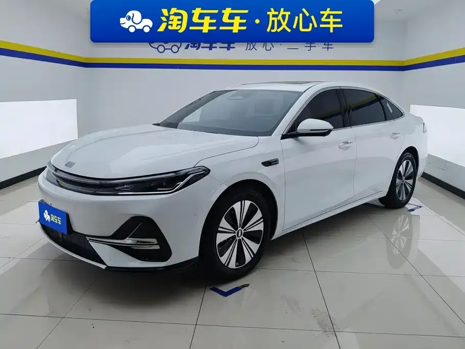 Geely Galaxy A7 EM — фото 1