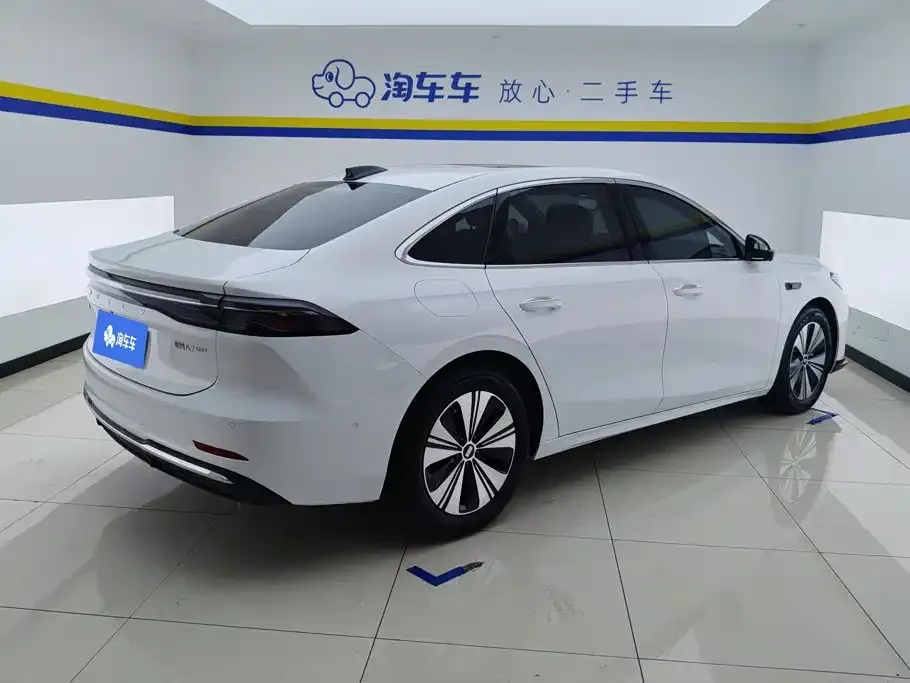 Geely Galaxy A7 EM — фото 9