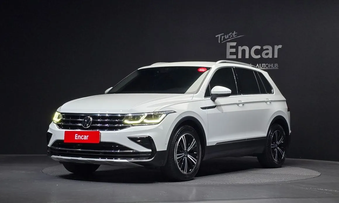 Volkswagen Tiguan — фото 1