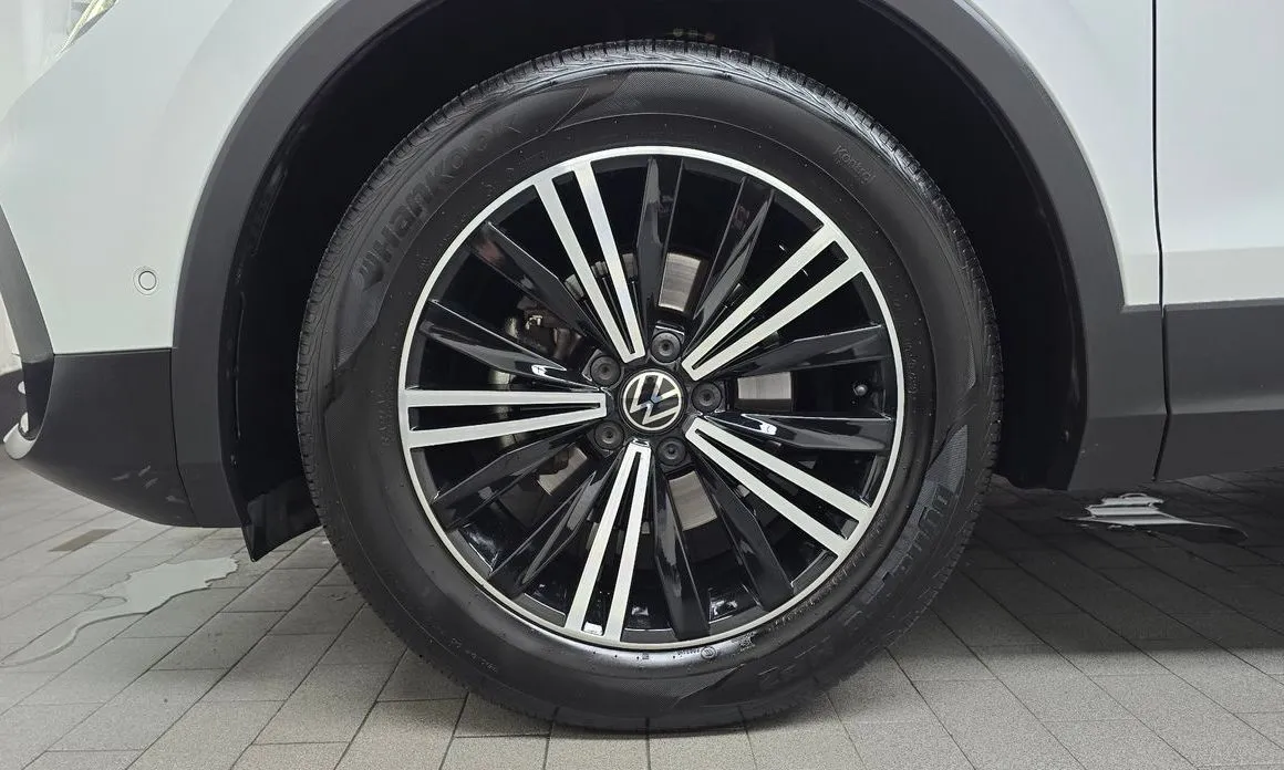 Volkswagen Tiguan — фото 5