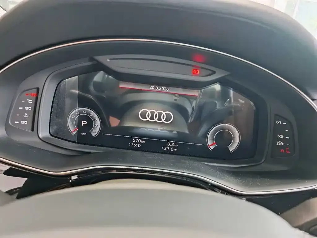 Audi Q7 — фото 3