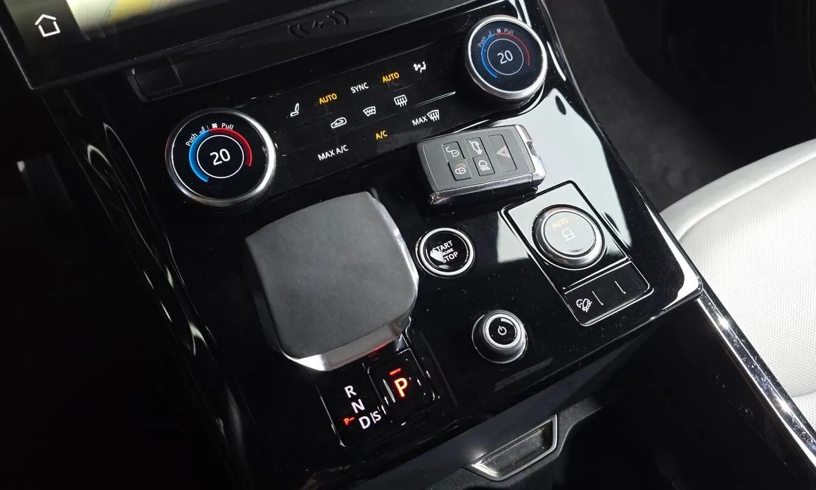 Land Rover Range Rover Sport — фото 3