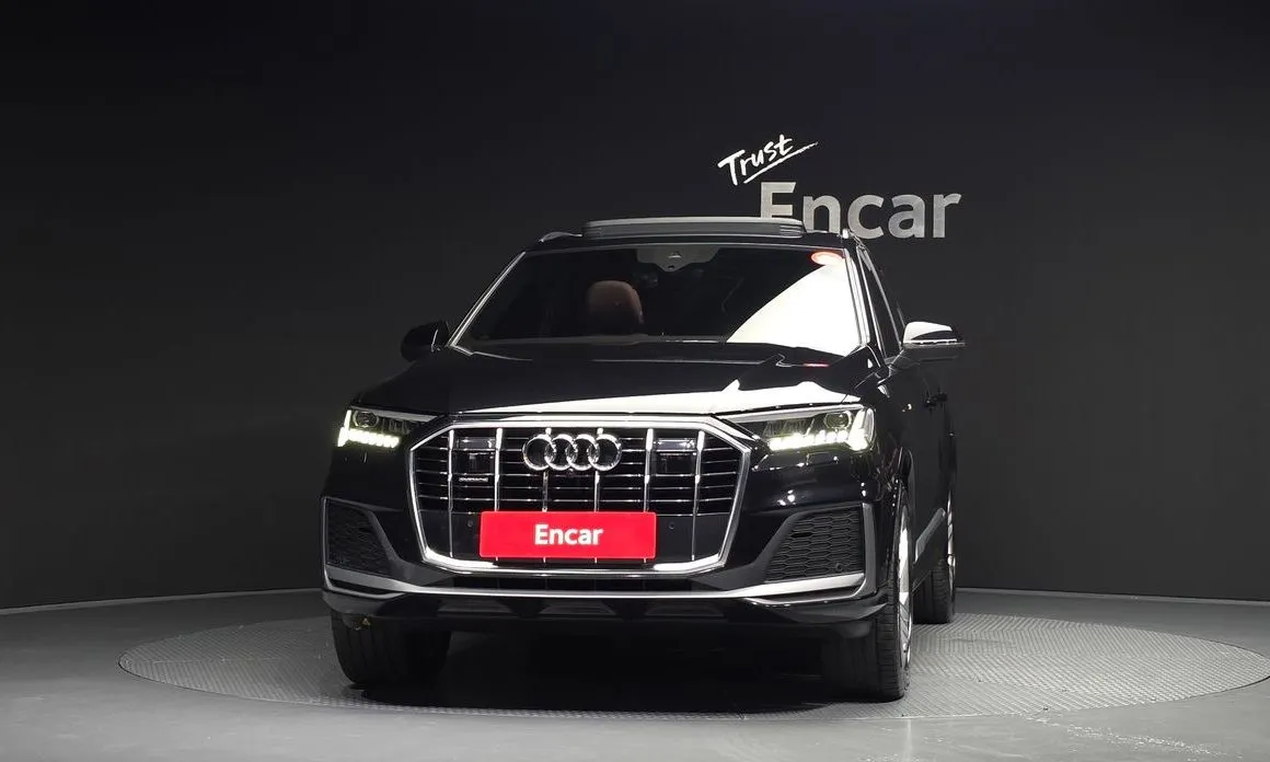Audi Q7 — фото 3