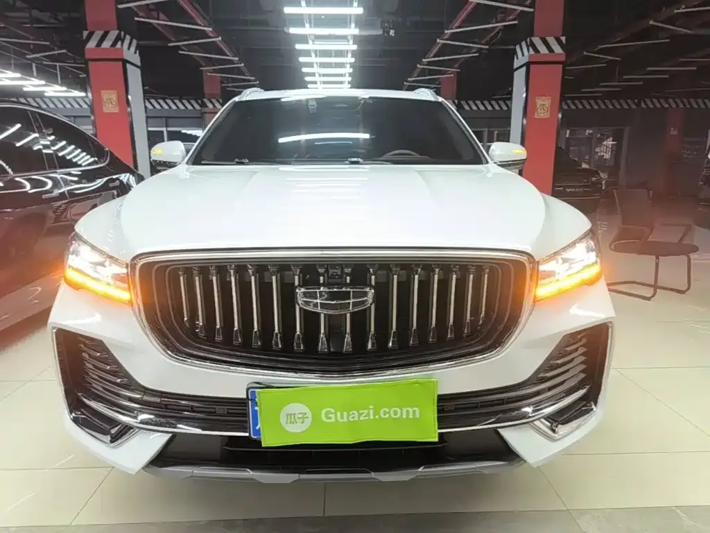 Geely Xingyue L — фото 10