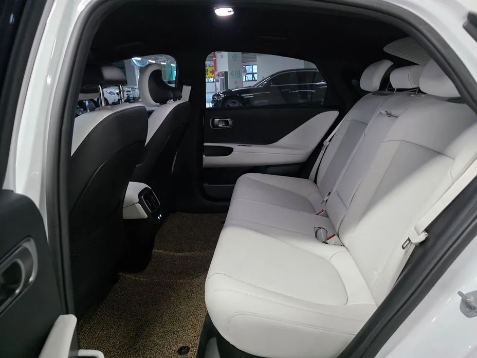 Hyundai Ioniq6 — фото 4