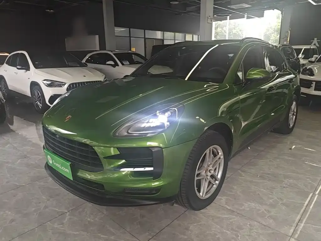 Porsche Macan — фото 1