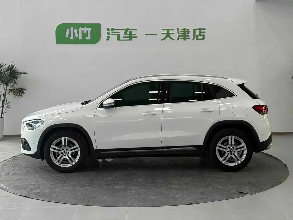 Mercedes-Benz GLA — фото 4