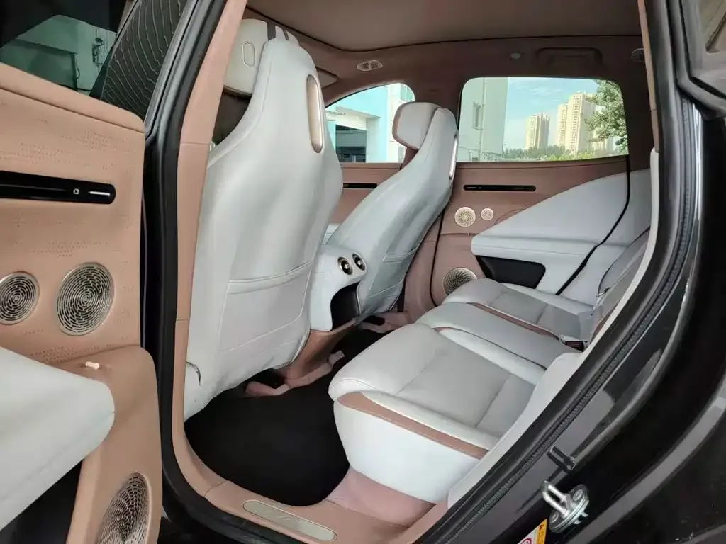 Avatr 07 — фото 5