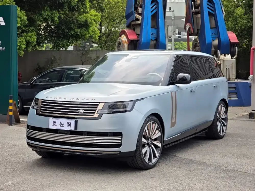 Land Rover Range Rover — фото 1