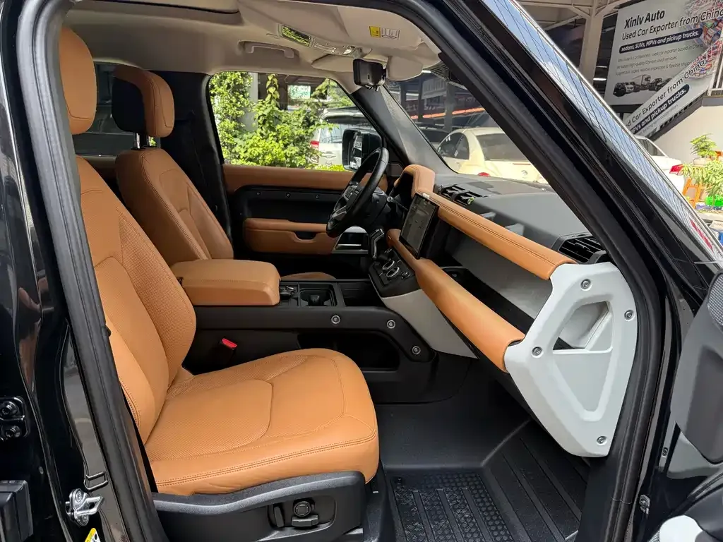 Land Rover Defender — фото 3