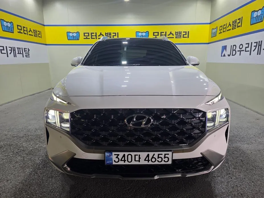 Hyundai Santafe — фото 1