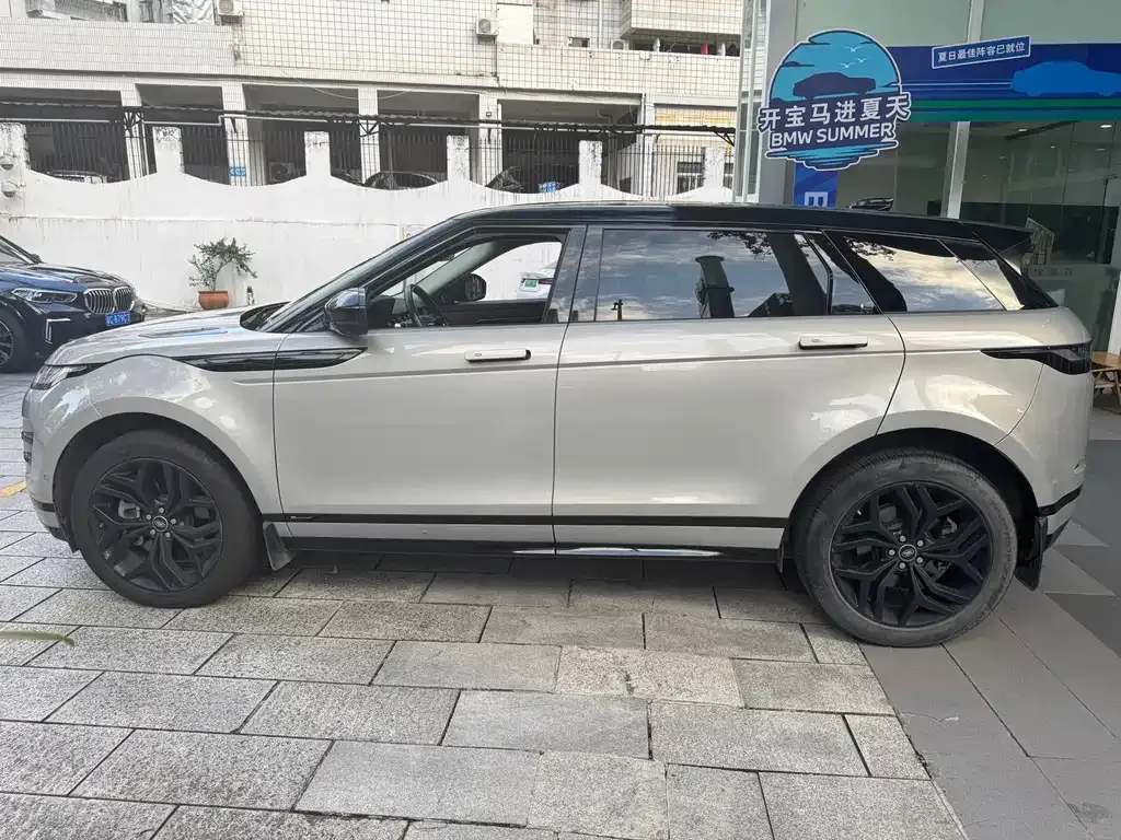 Land Rover Evoque — фото 7