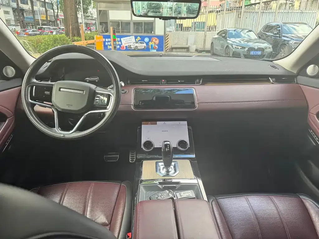 Land Rover Evoque — фото 6