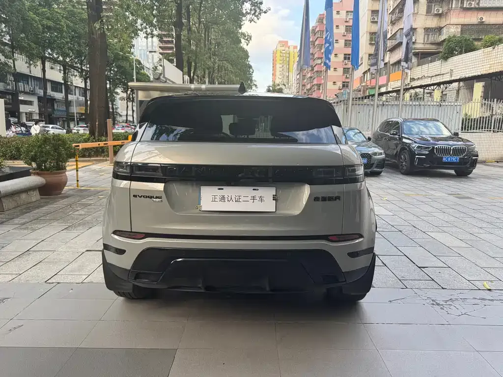 Land Rover Evoque — фото 2
