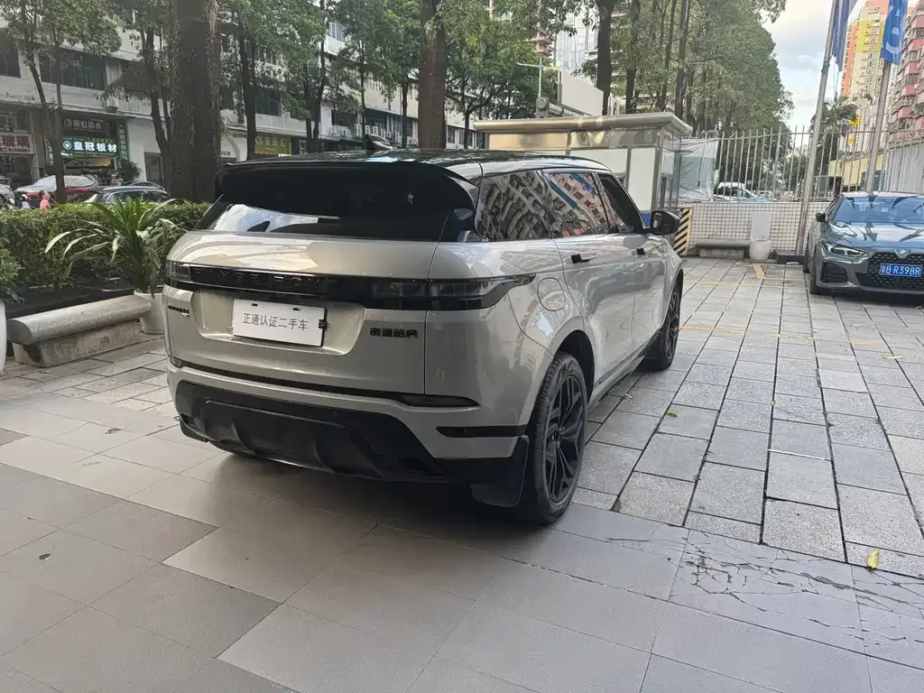 Land Rover Evoque — фото 10