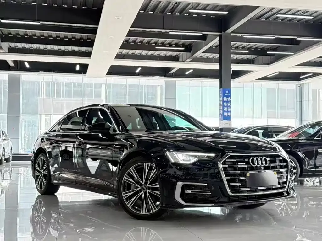 Audi A6L — фото 5