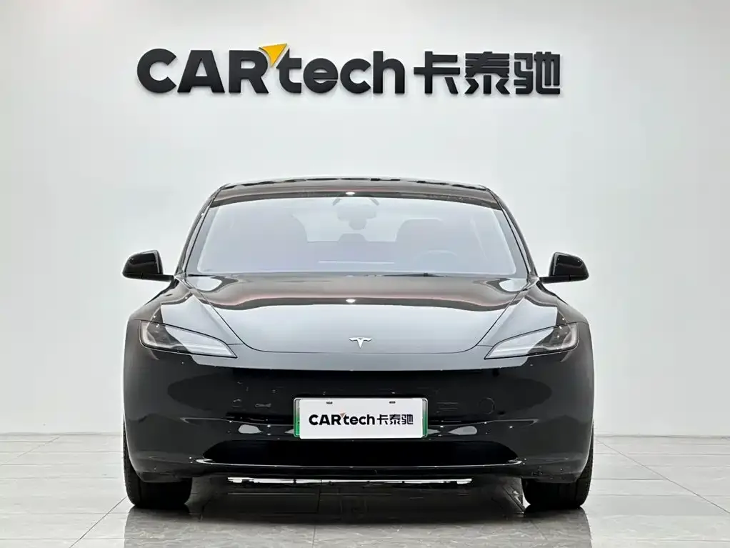 Tesla Model 3 — фото 5