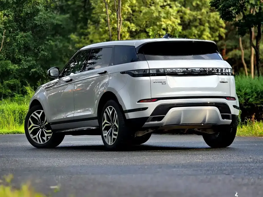 Land Rover Evoque — фото 6