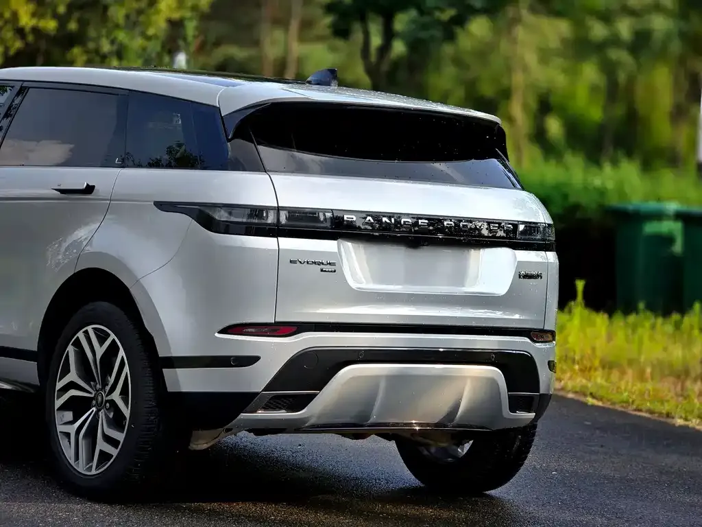 Land Rover Evoque — фото 5