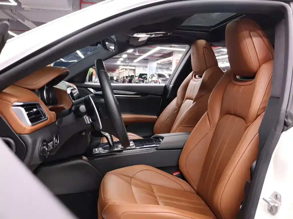 Maserati Ghibli — фото 6