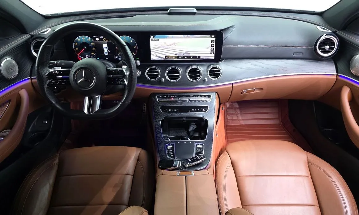 Mercedes-Benz E-Class — фото 10