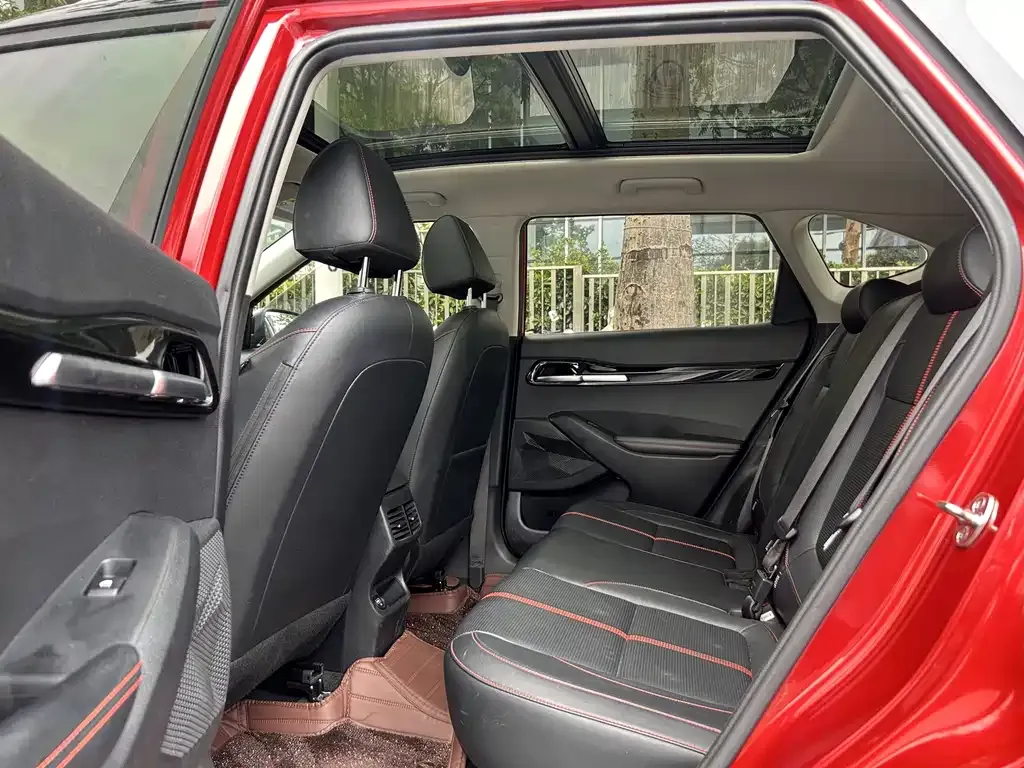 Kia KX3 — фото 4