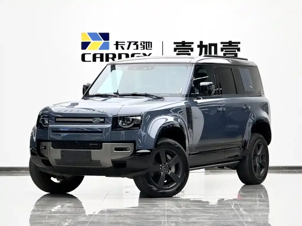 Land Rover Defender — фото 1