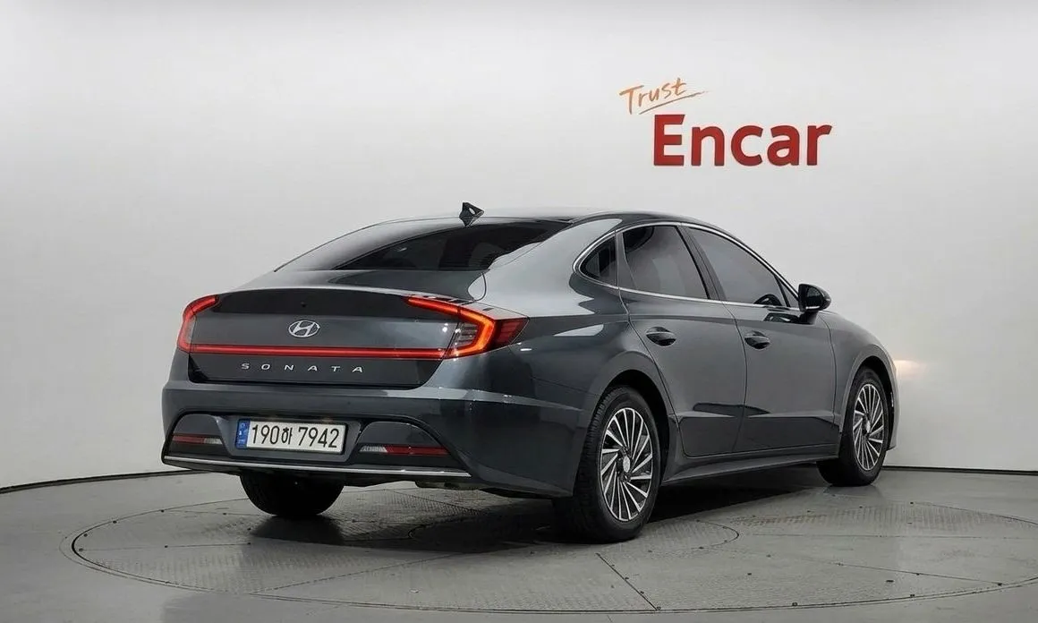 Hyundai Sonata — фото 2