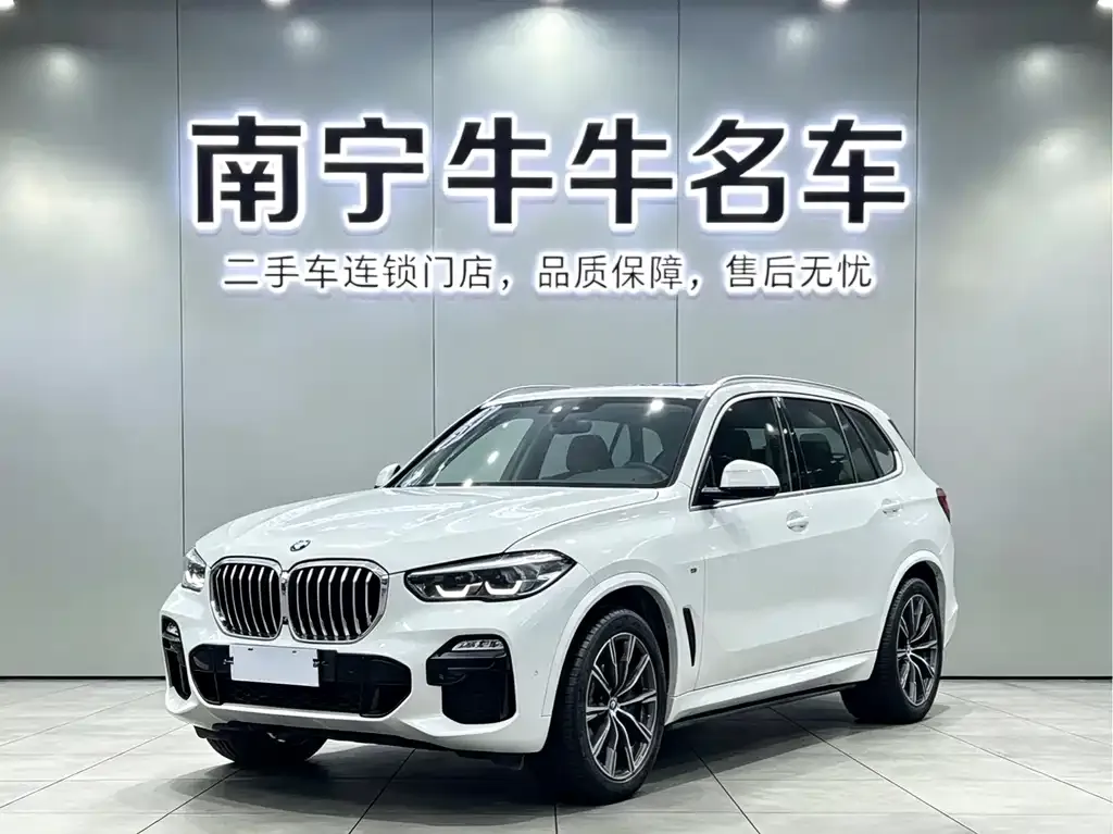 BMW X5 (Import) — фото 1