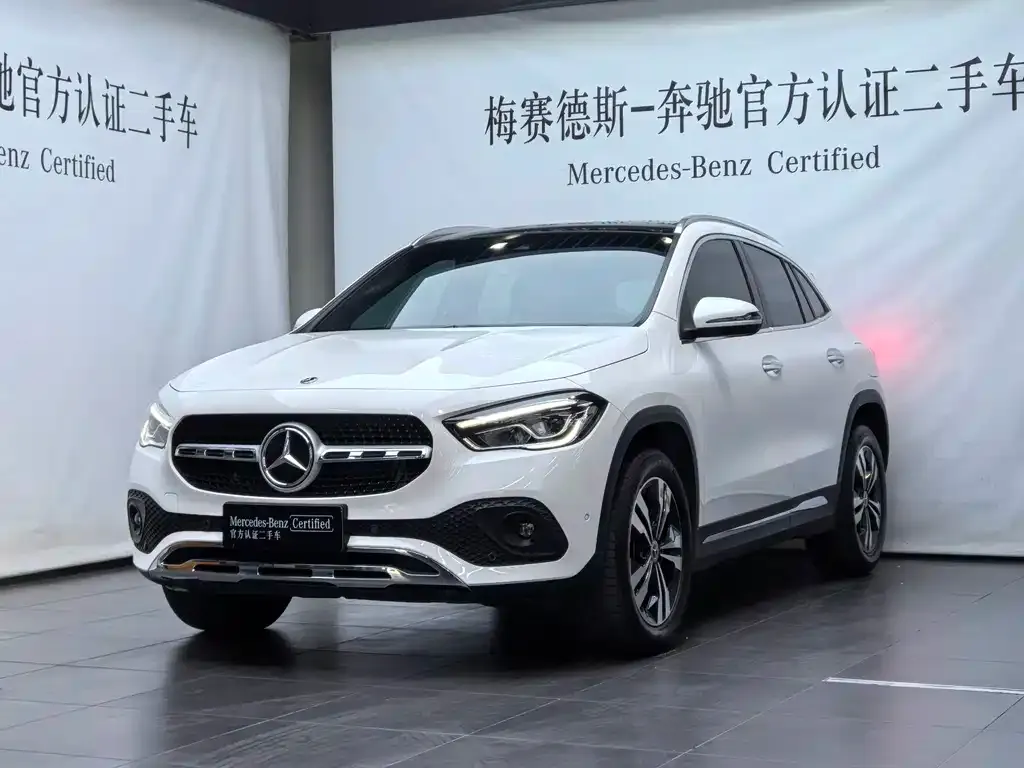Mercedes-Benz GLA — фото 1