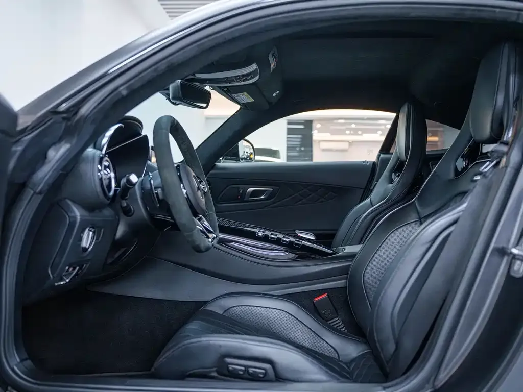 Mercedes-Benz AMG GT — фото 8