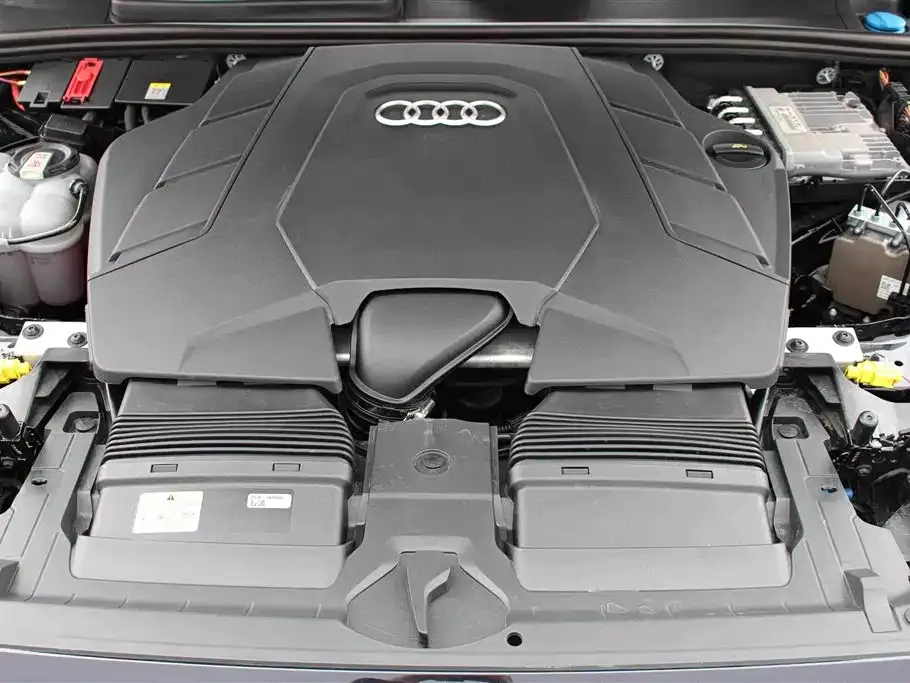 Audi Q7 — фото 5