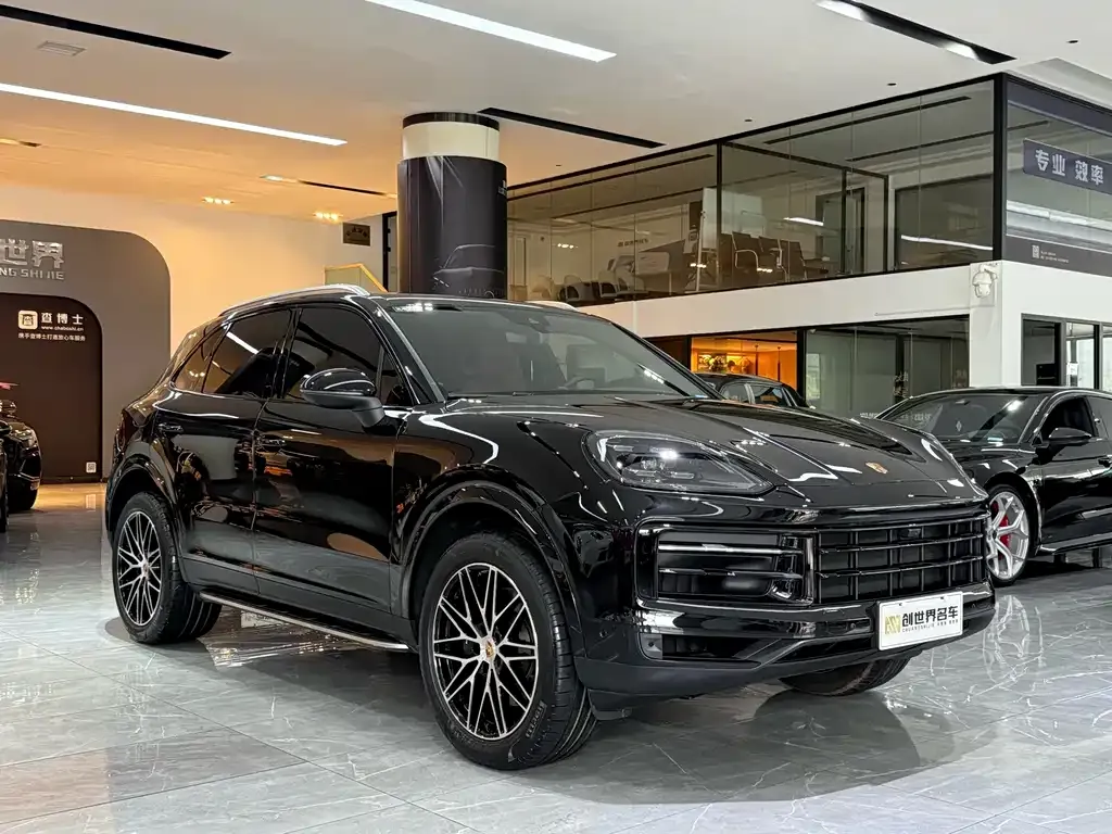Porsche Cayenne — фото 8