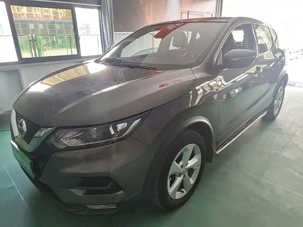 Nissan Qashqai — фото 8