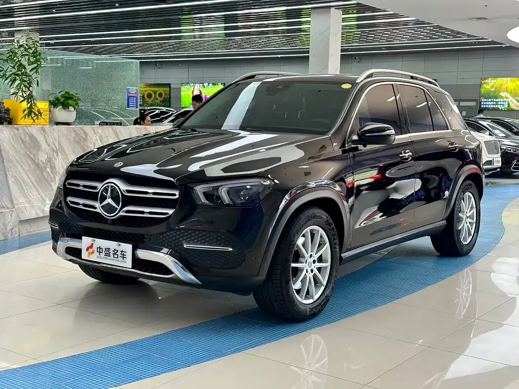 Mercedes-Benz GLE (Import) — фото 1